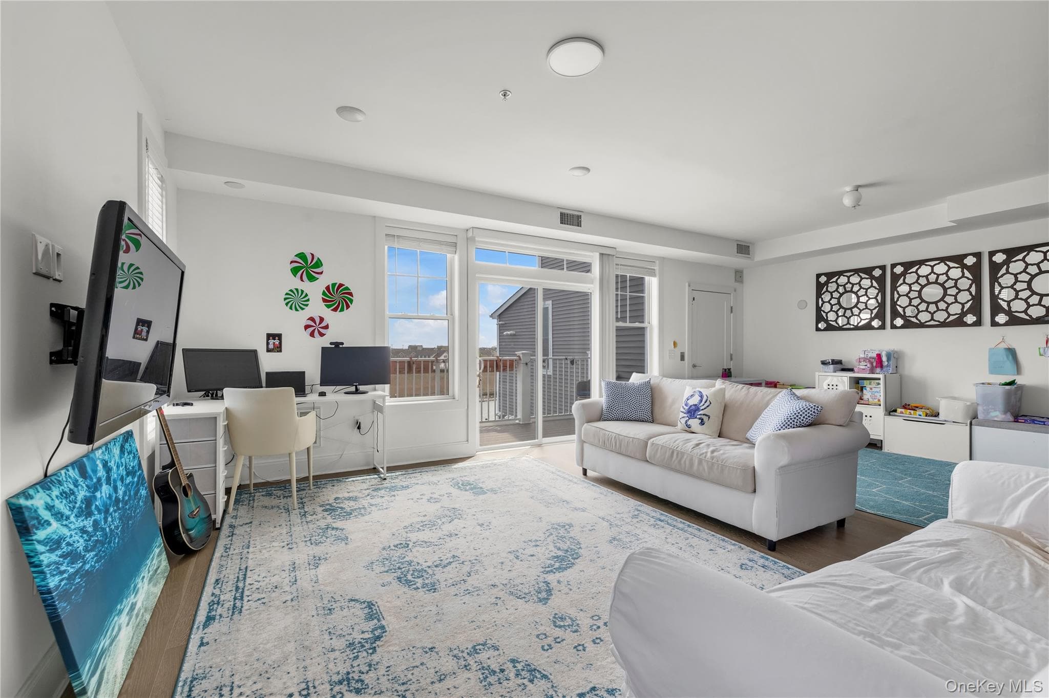 322 Marina Point thumbnail 4