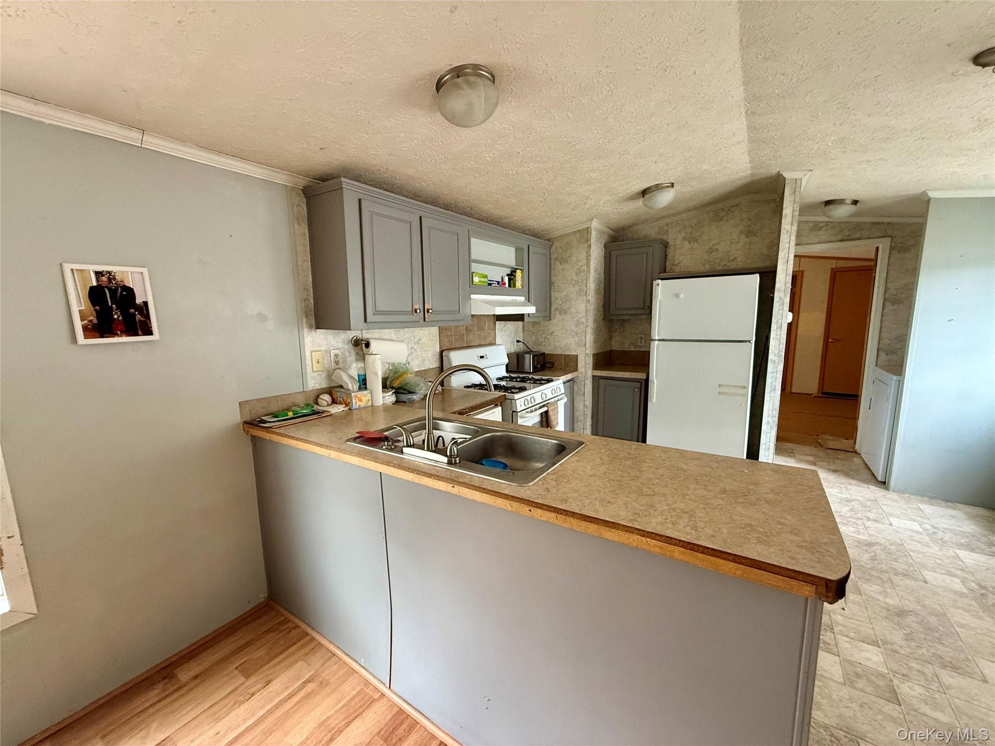 568 Gulliver Terrace thumbnail 4