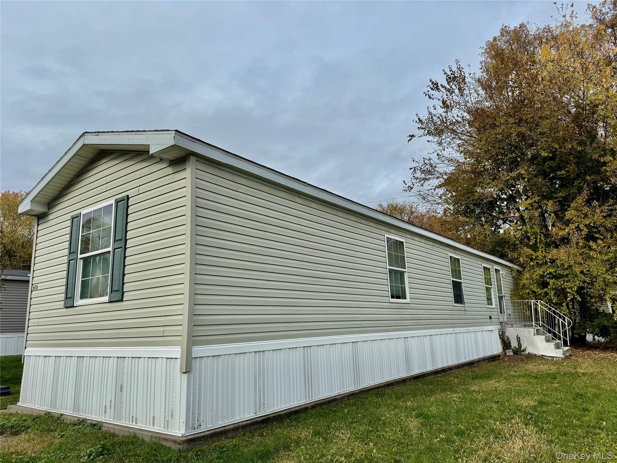568 Gulliver Terrace thumbnail 17