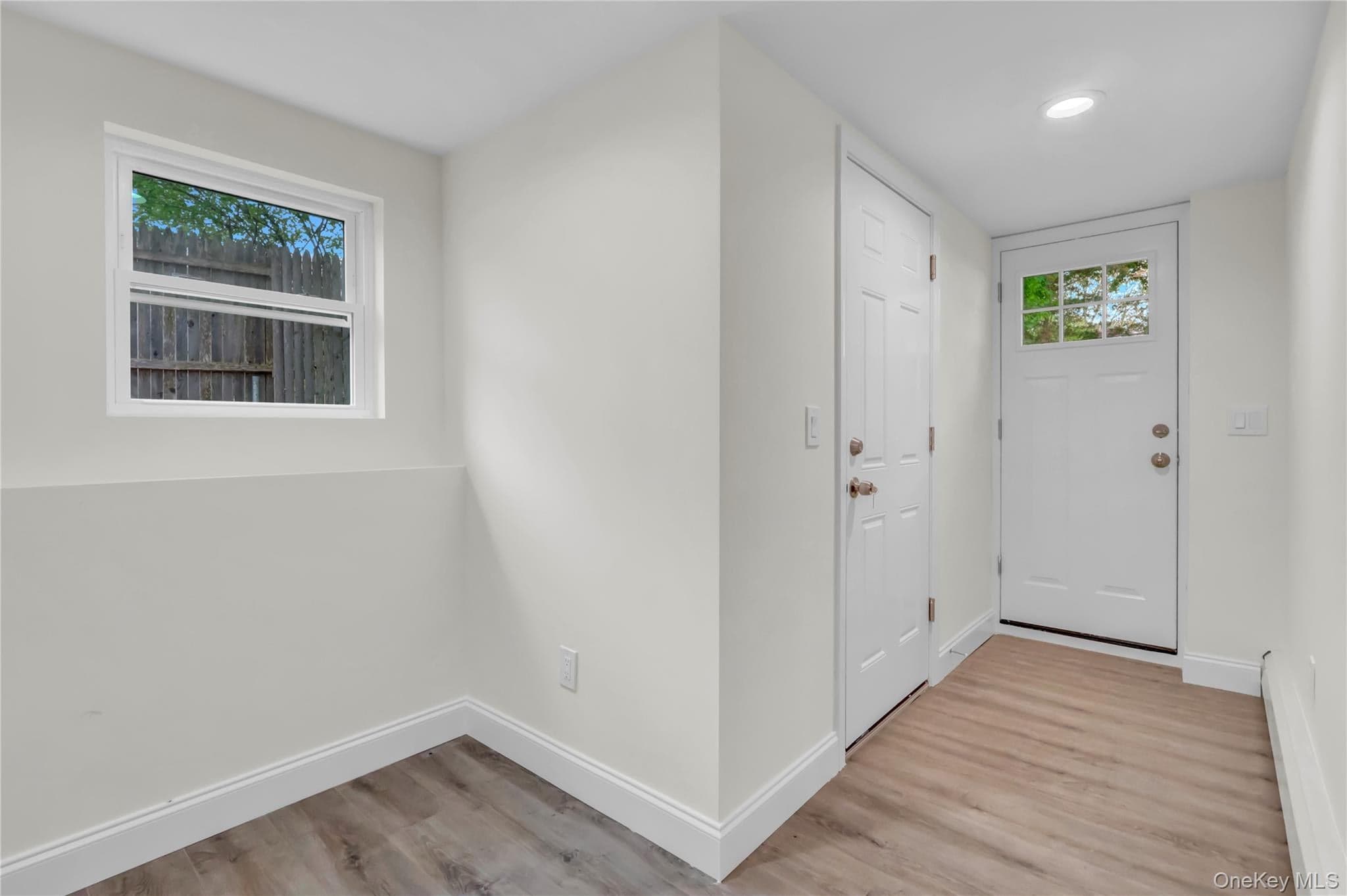 15 Glenwood Lane thumbnail 12