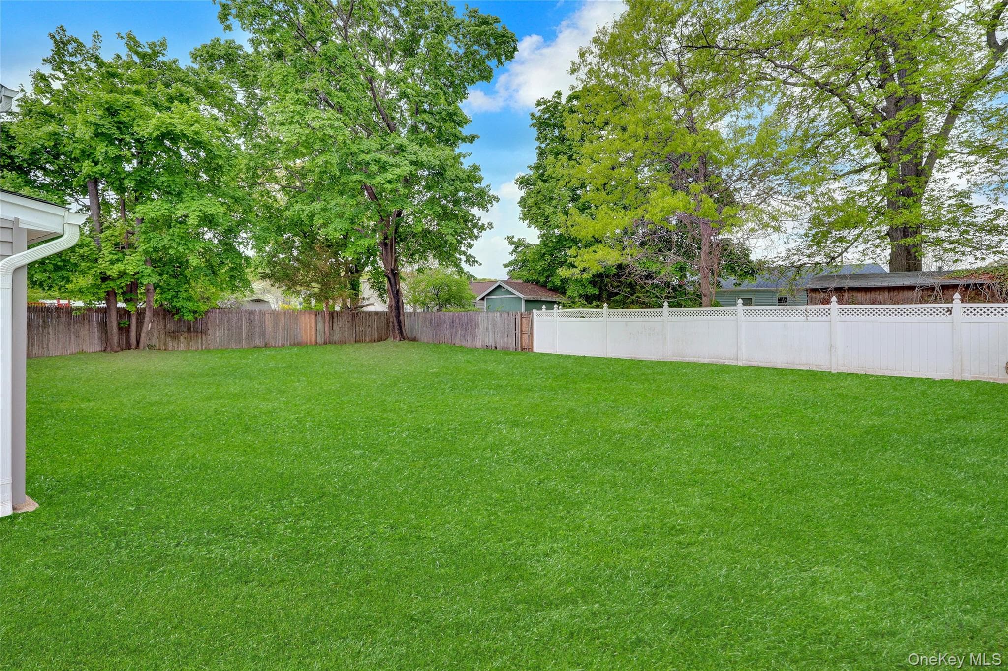 15 Glenwood Lane thumbnail 26