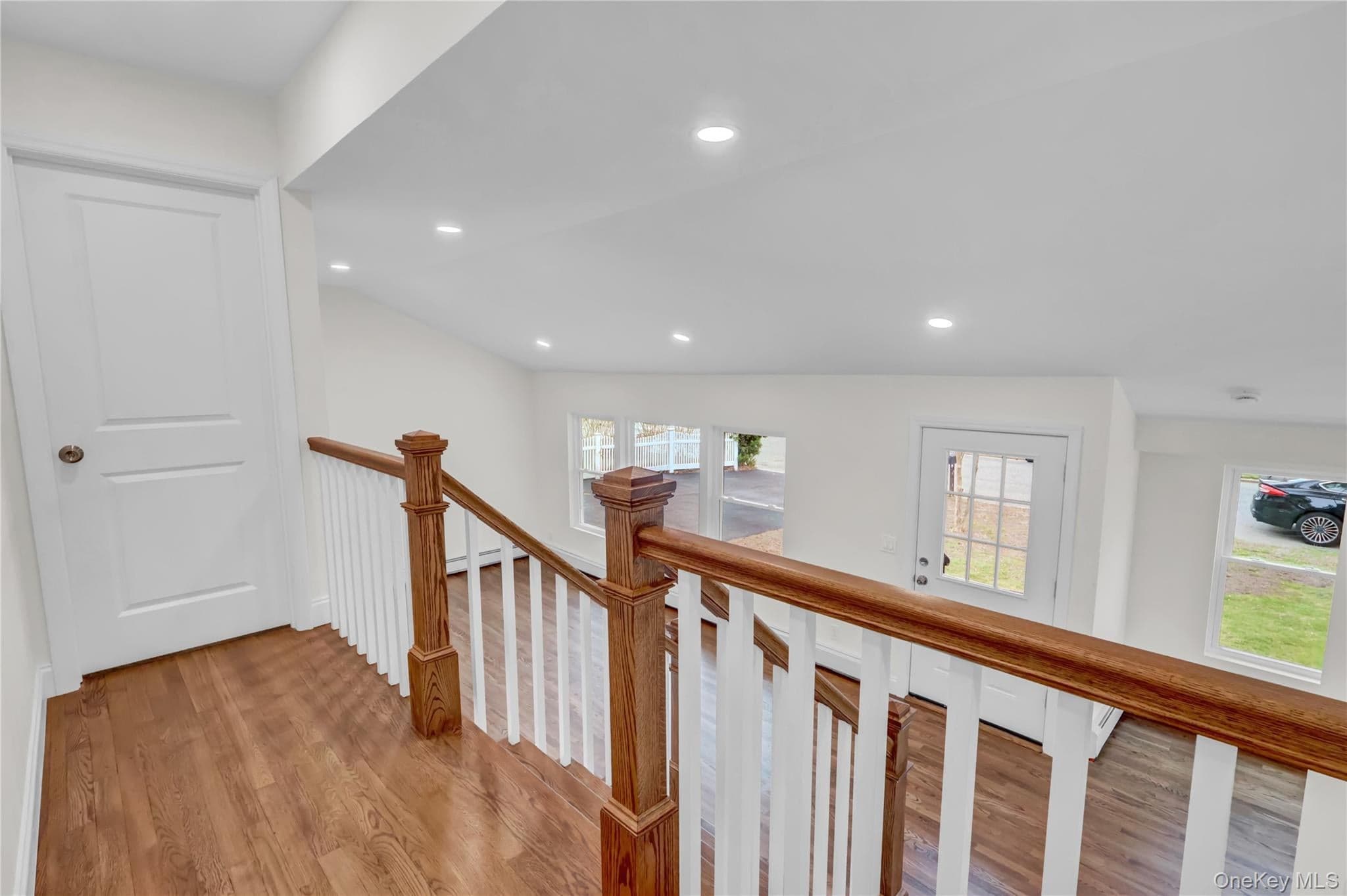 15 Glenwood Lane thumbnail 17