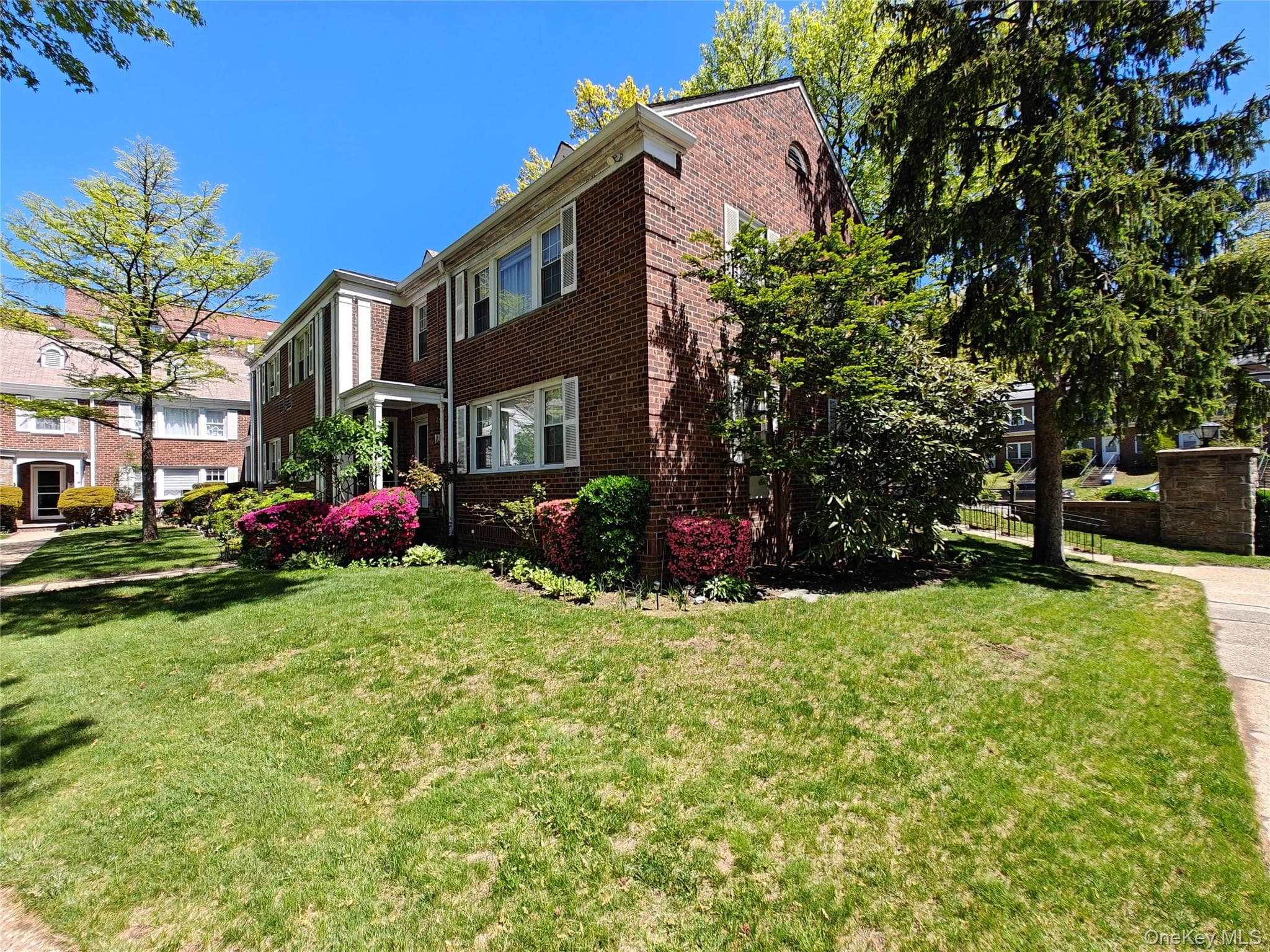 3 Lawrence Park Crescent Unit: 3 thumbnail 12