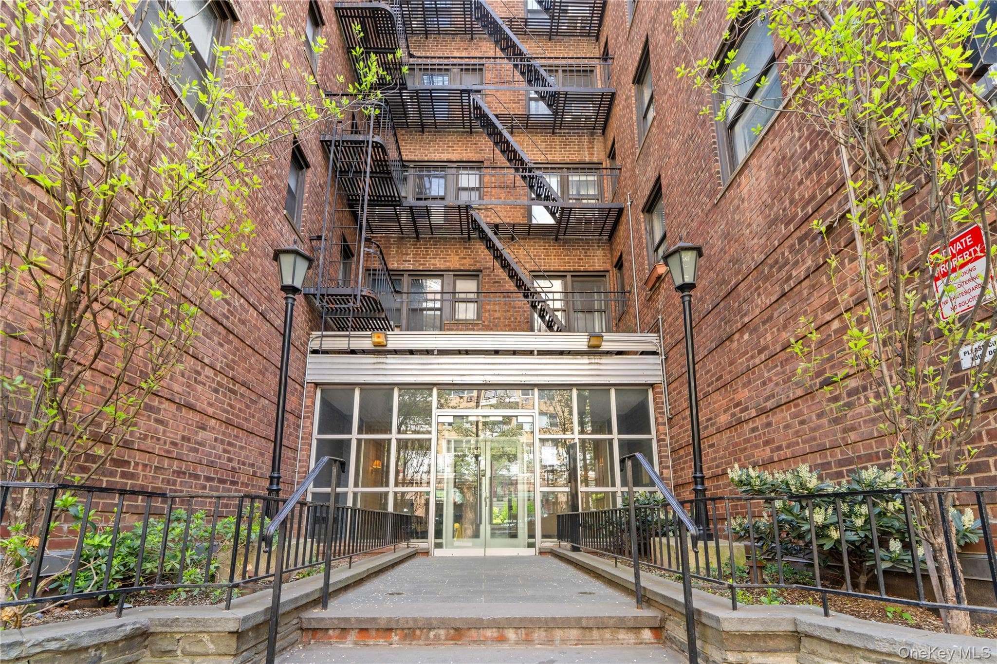 50 East 8th St Unit: 6P thumbnail 15