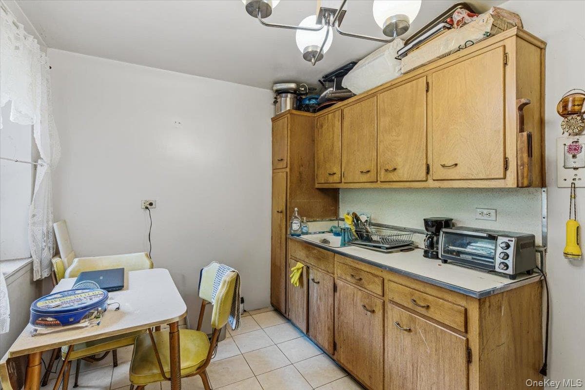 99-10 60th Avenue Unit: 2B thumbnail 7