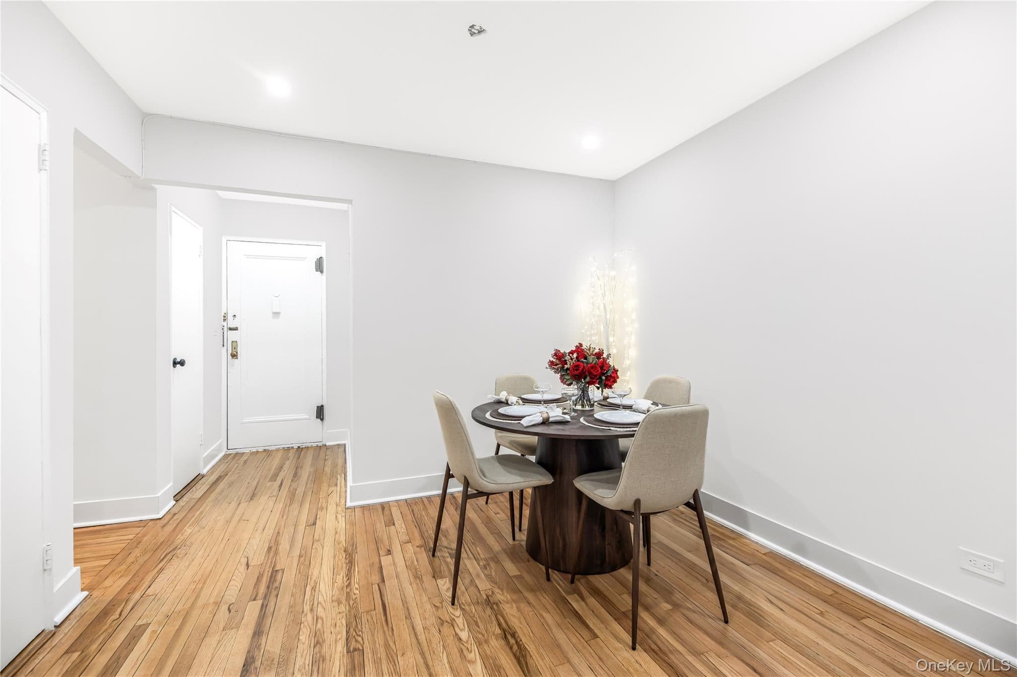 525 W 235th Street Unit: 3F thumbnail 5