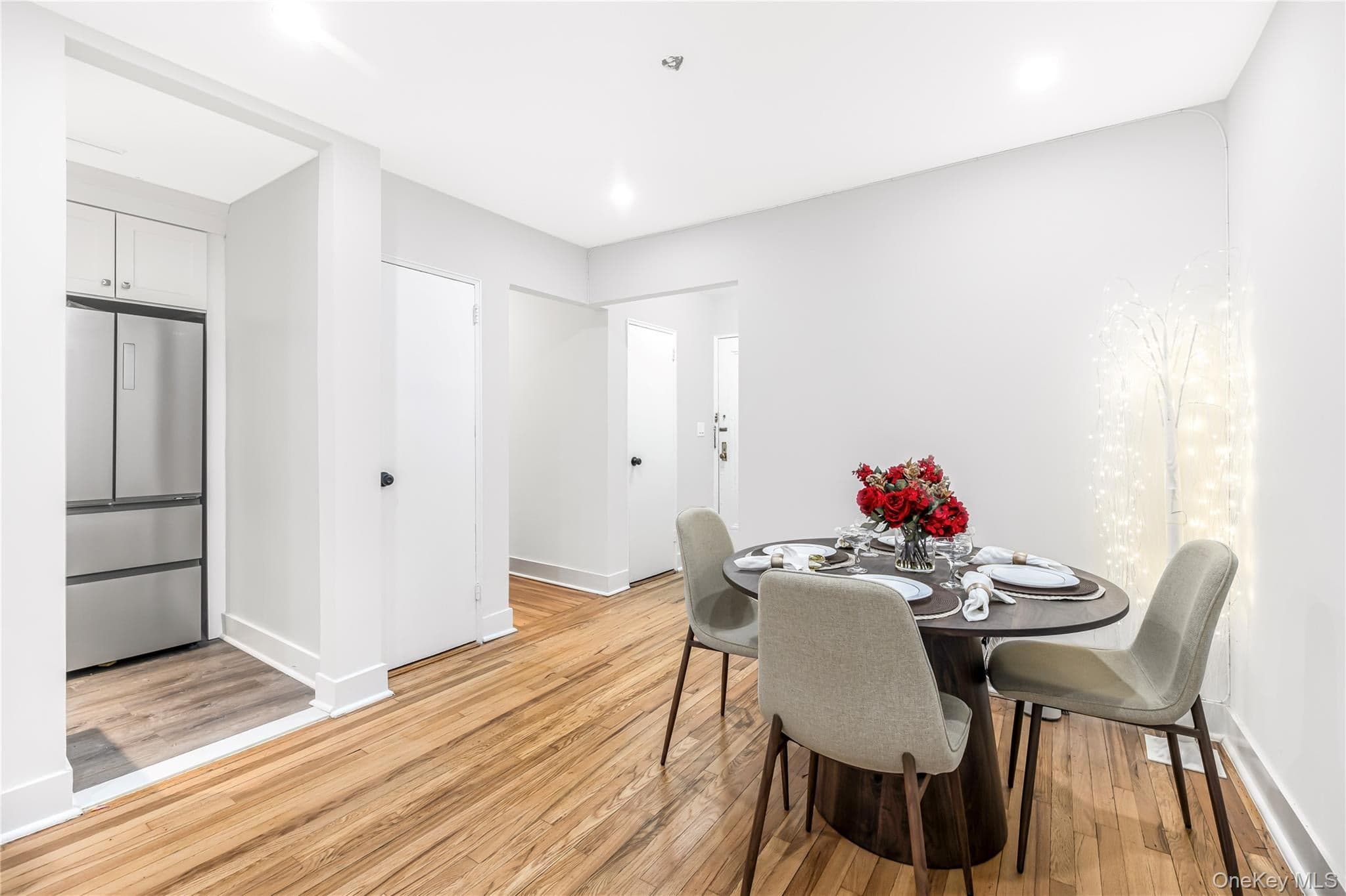 525 W 235th Street Unit: 3F thumbnail 4