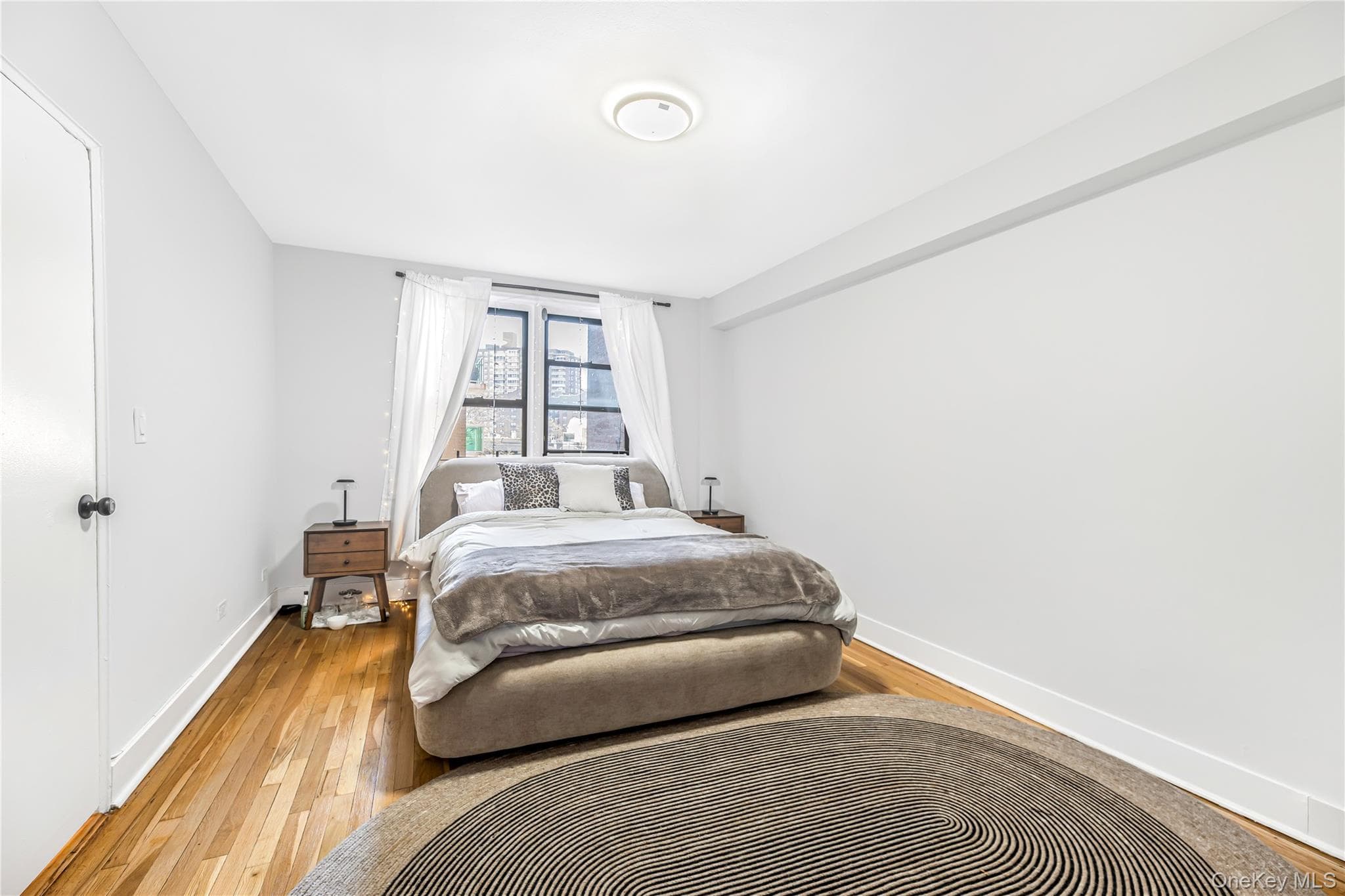 525 W 235th Street Unit: 3F thumbnail 8