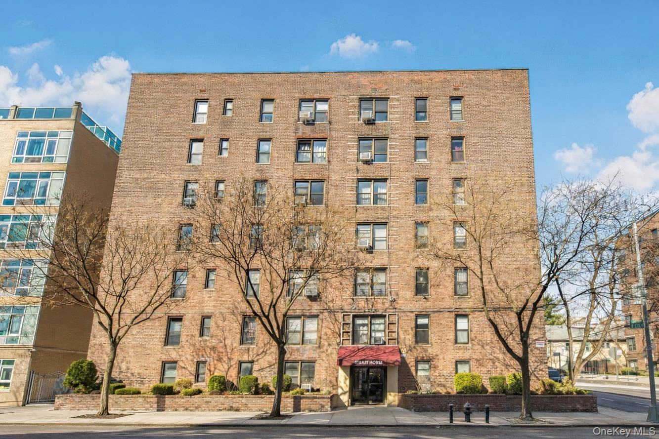 525 W 235th Street Unit: 3F thumbnail 15