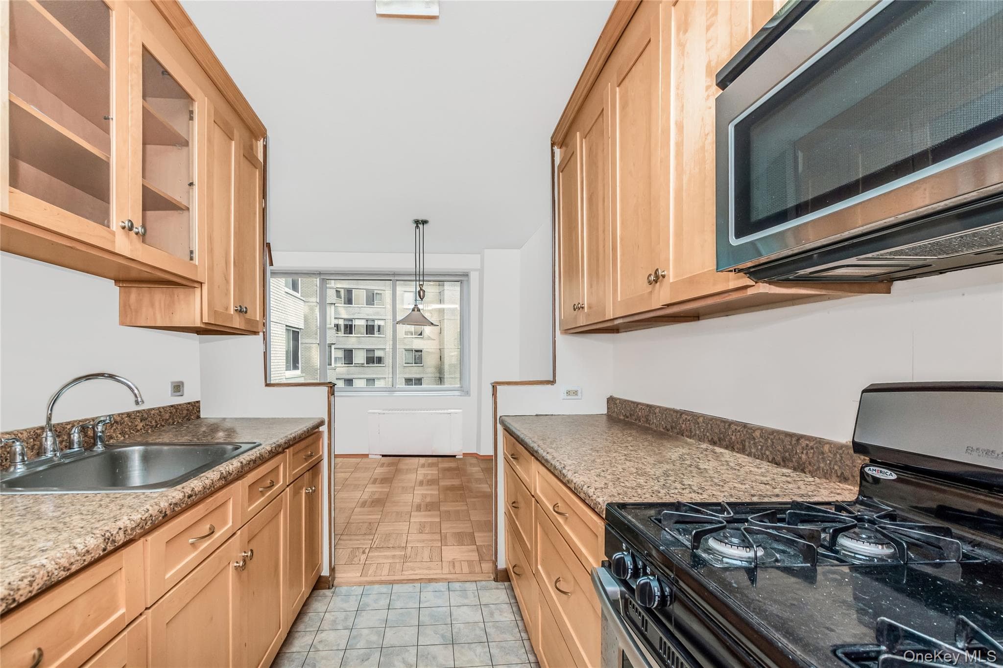 3333 Henry Hudson Parkway Pkwy Unit: 2L thumbnail 6