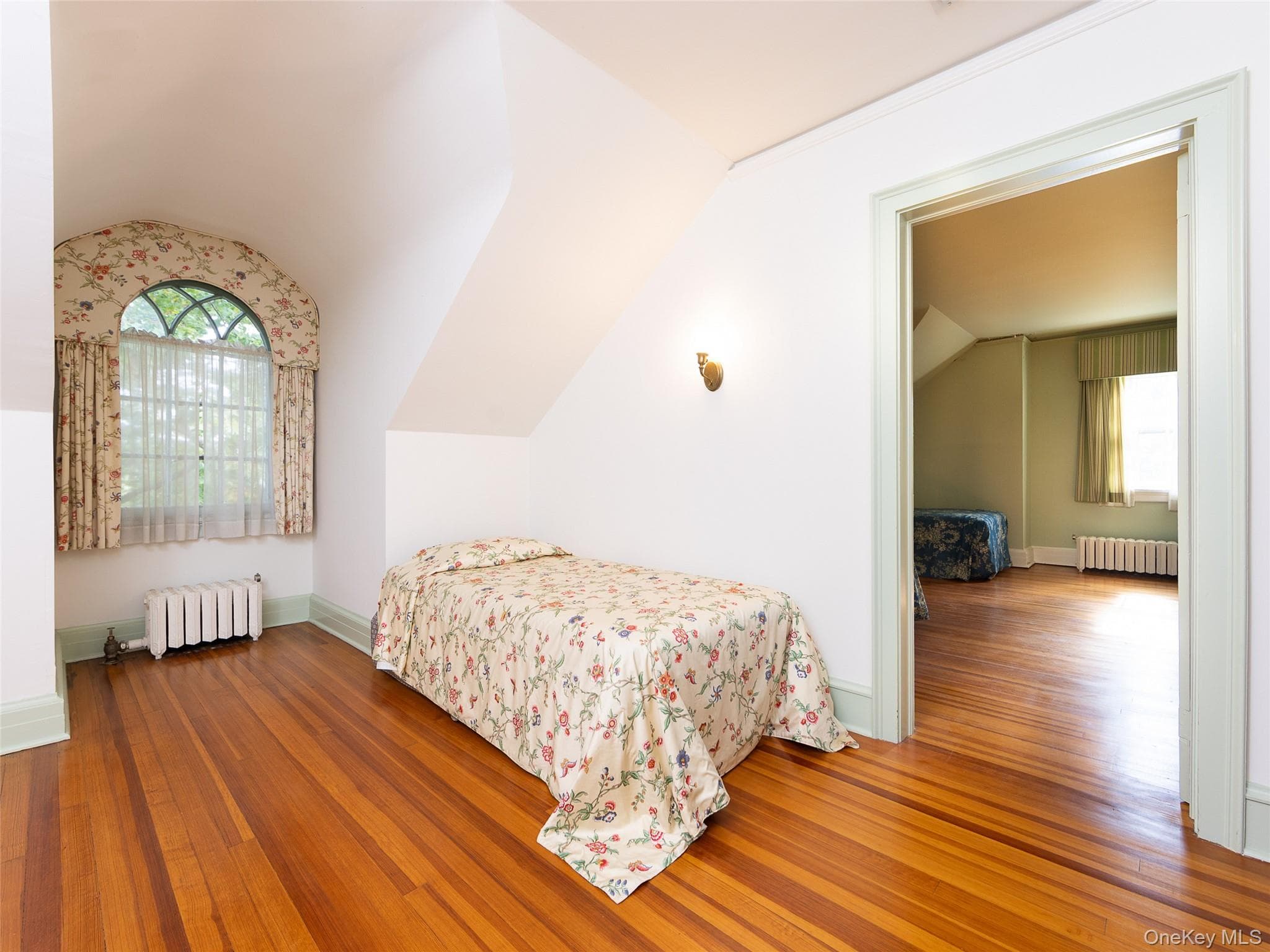 63 Colonial Avenue thumbnail 22