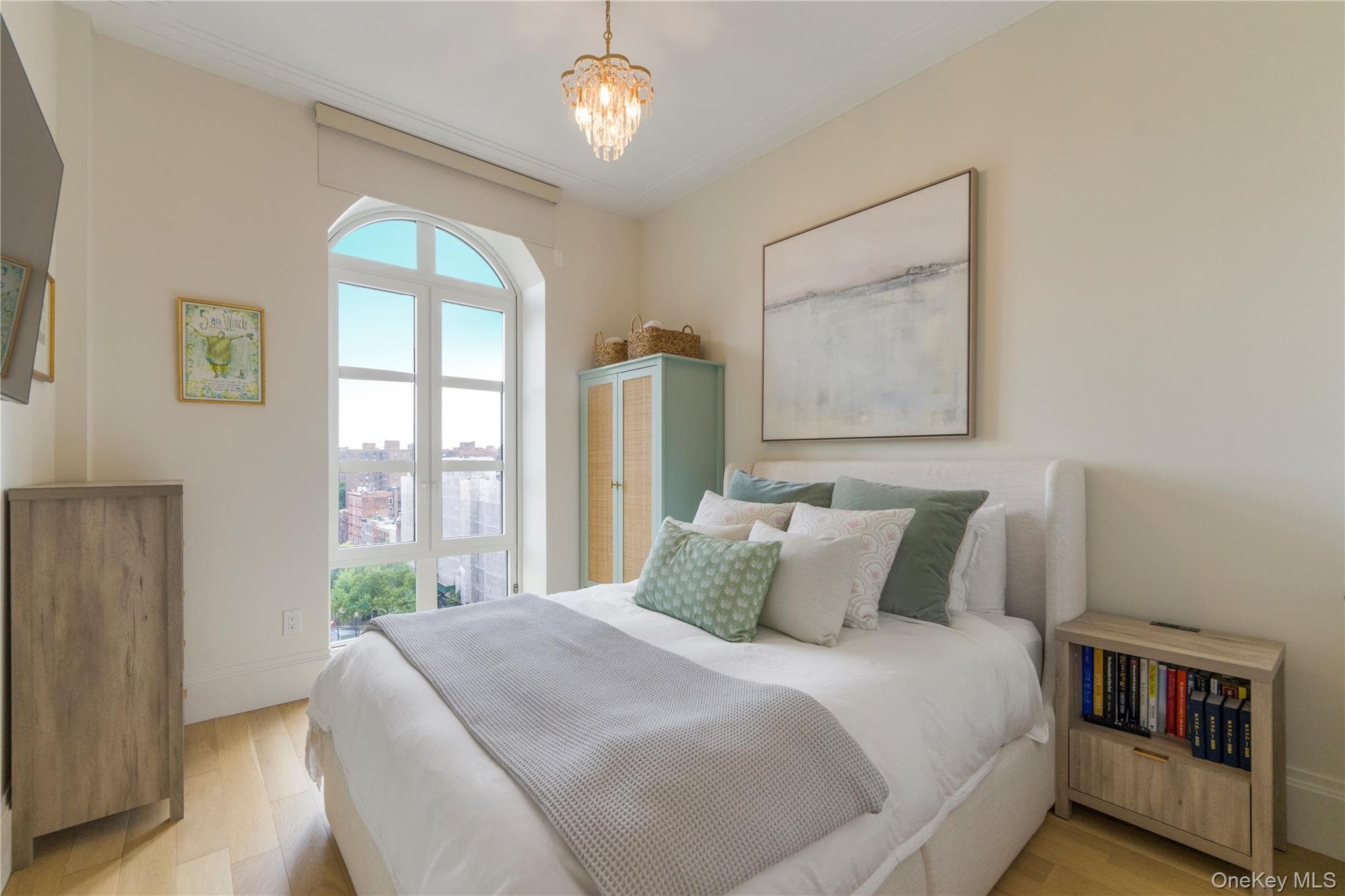250 E 21st Street Unit: 9D thumbnail 7