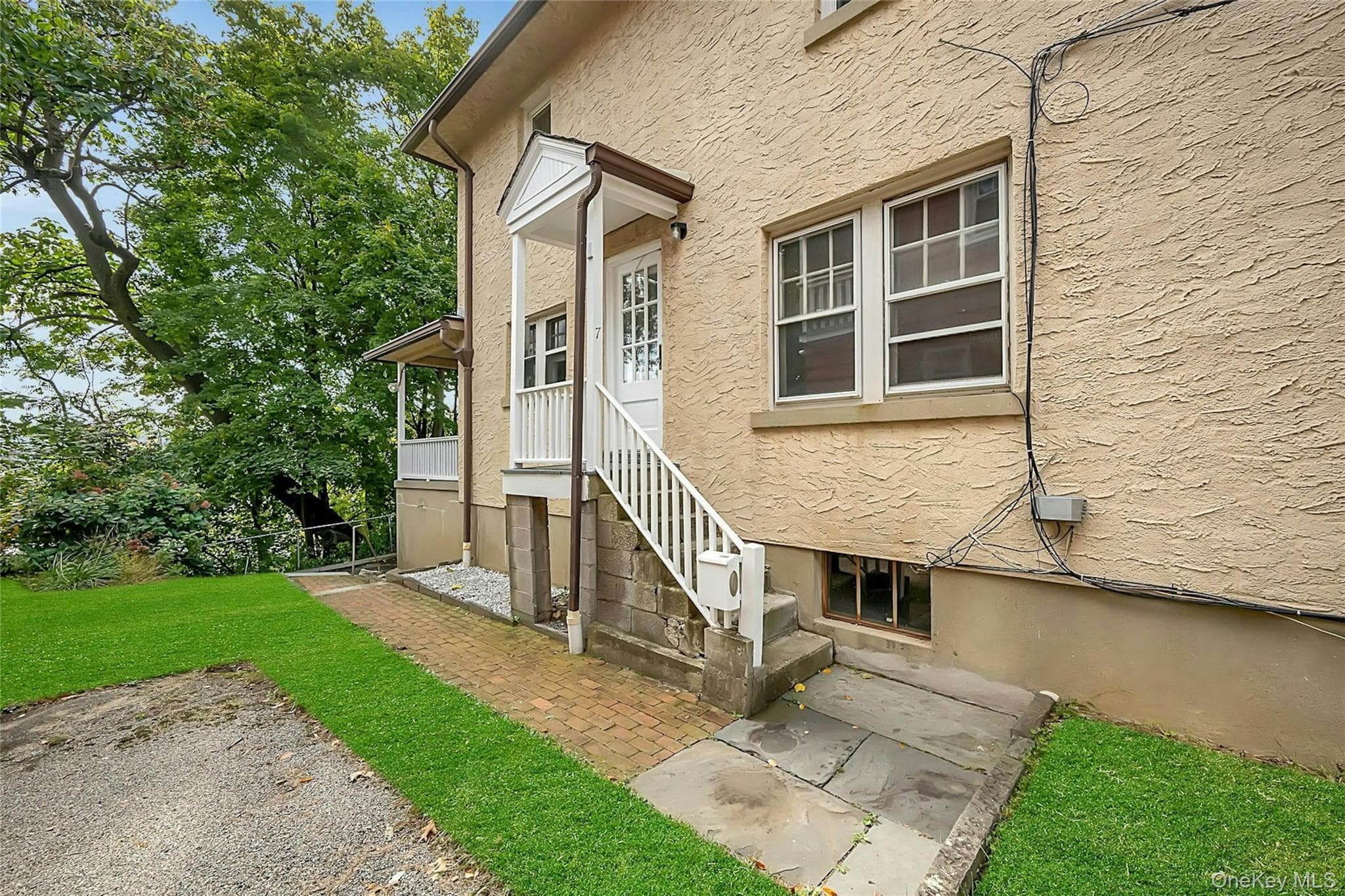 7 Holland Avenue thumbnail 24