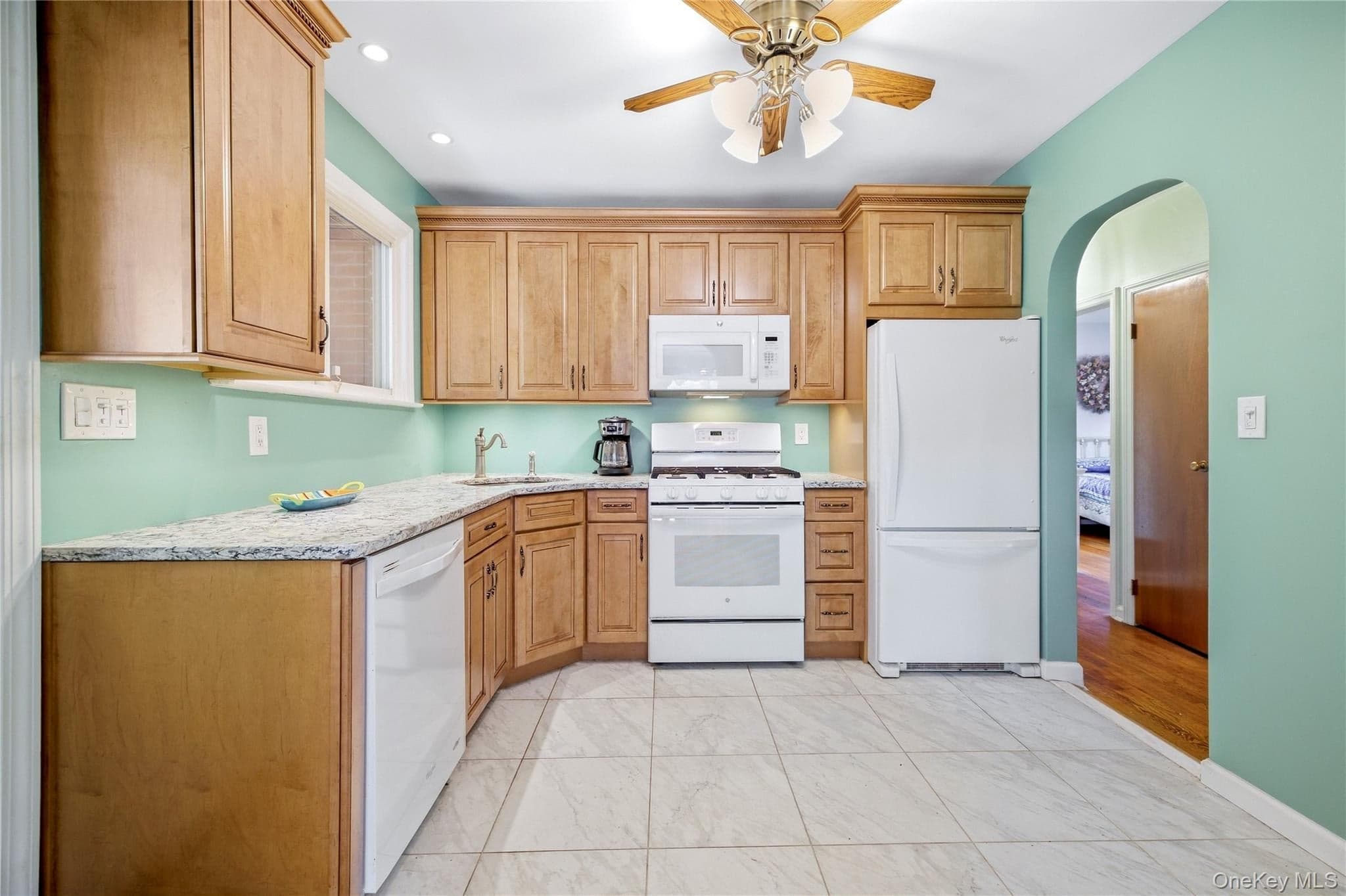 204 Pamlico Avenue thumbnail 9