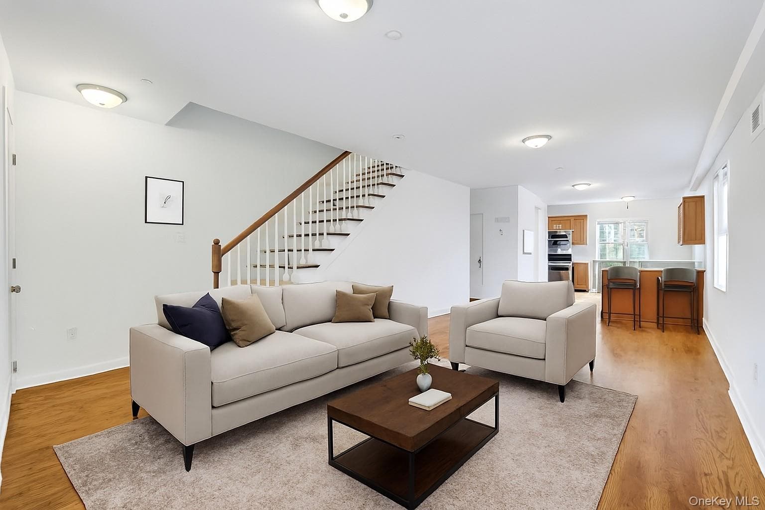 820 Hollywood Avenue thumbnail 6