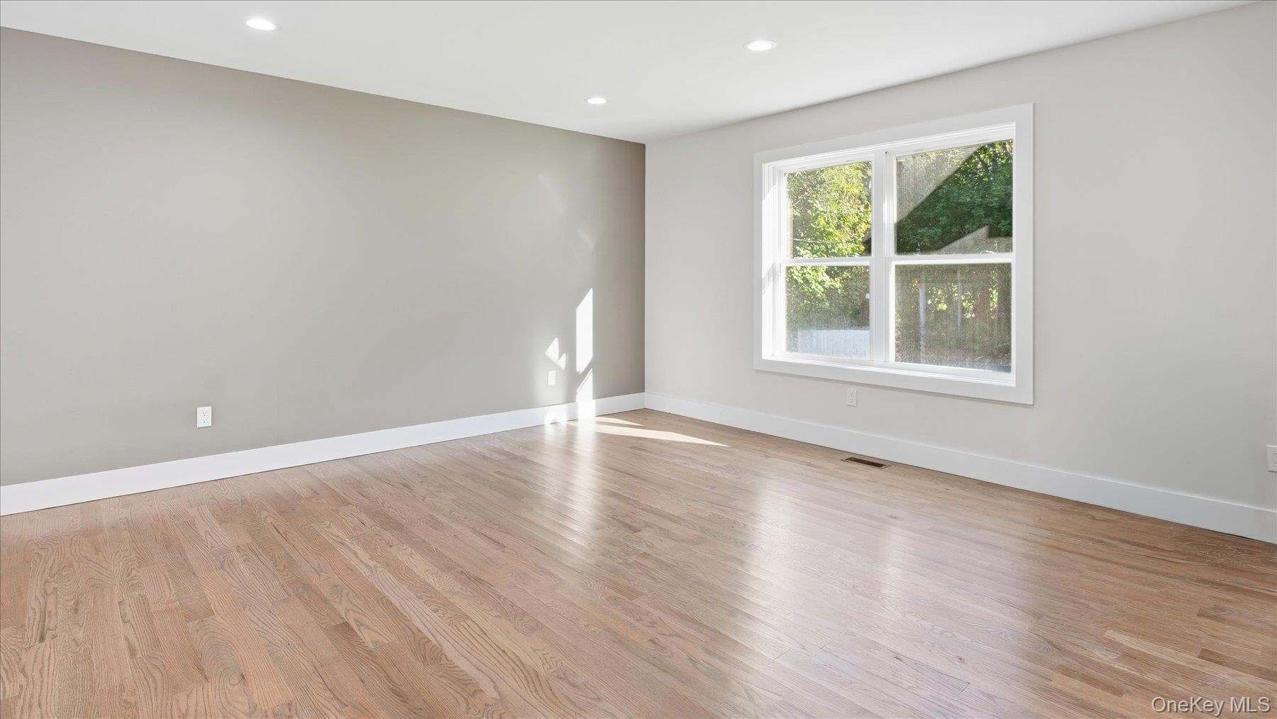133B Shinnecock Avenue thumbnail 14