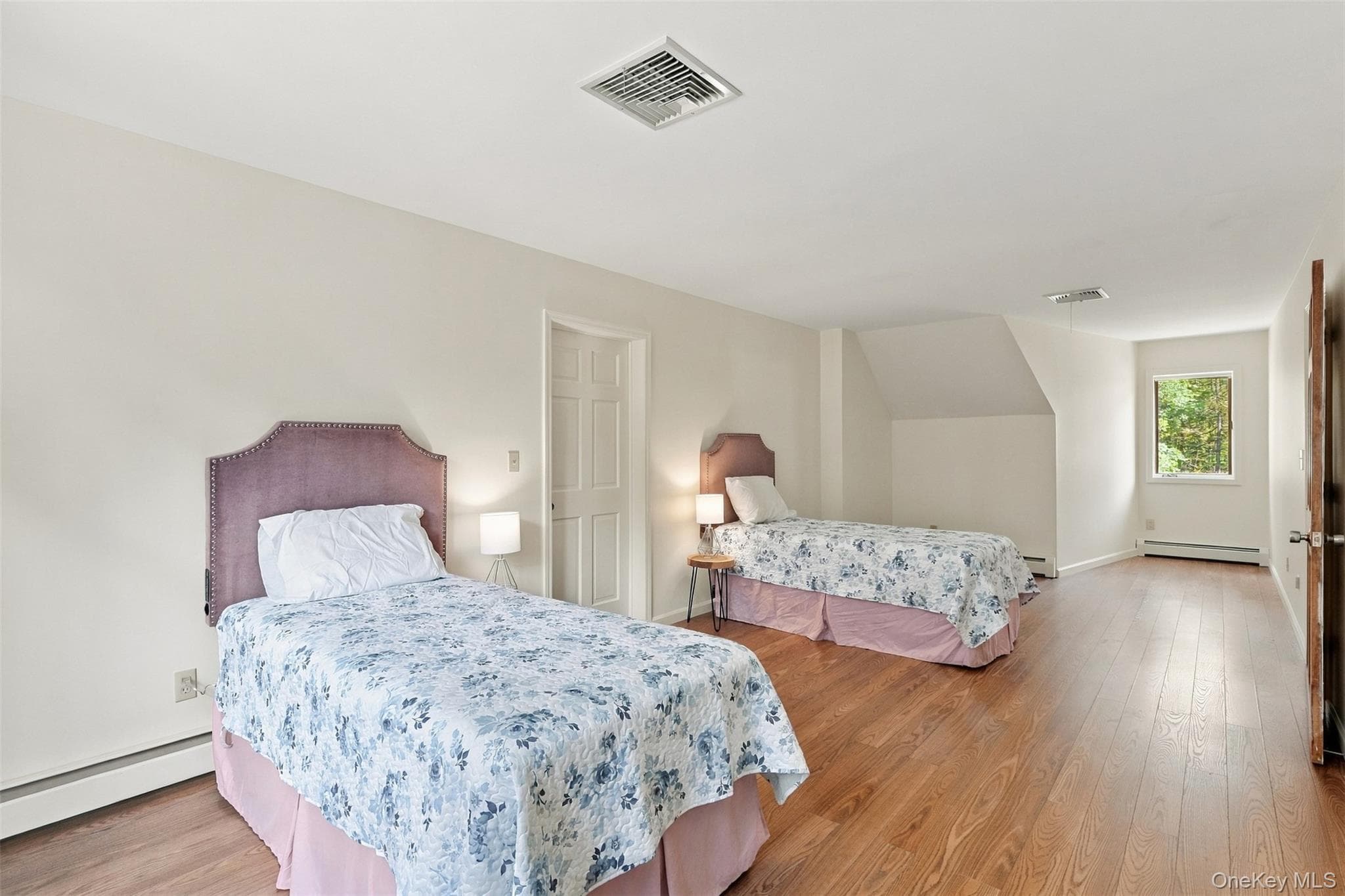 9 Buttonwood Lane thumbnail 23