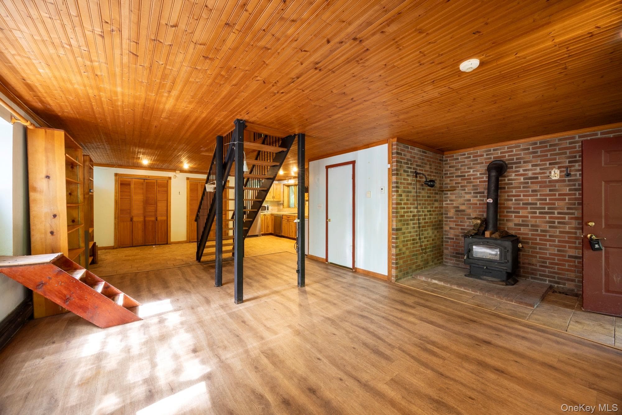 162 Terrace Drive thumbnail 4