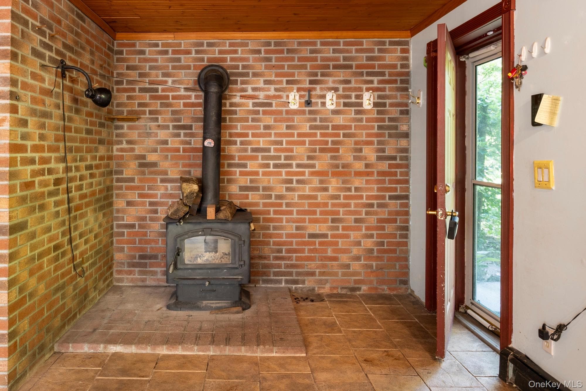 162 Terrace Drive thumbnail 5