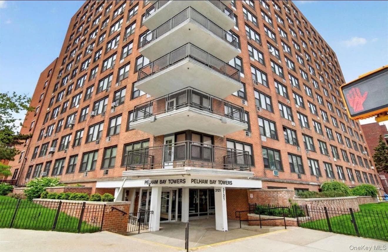 3121 Middletown Road Unit: 8A thumbnail 19