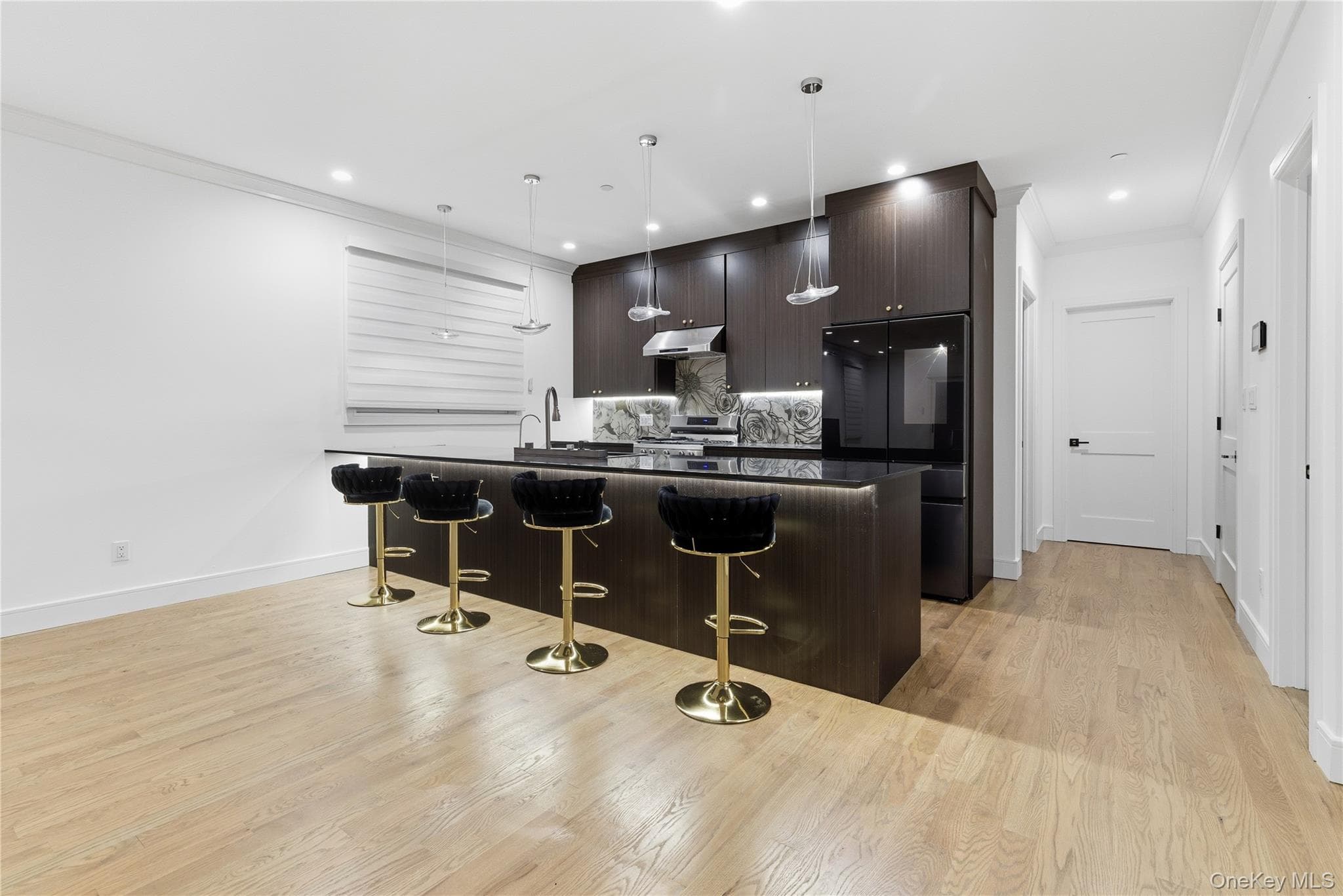 622 W Penn Street thumbnail 35