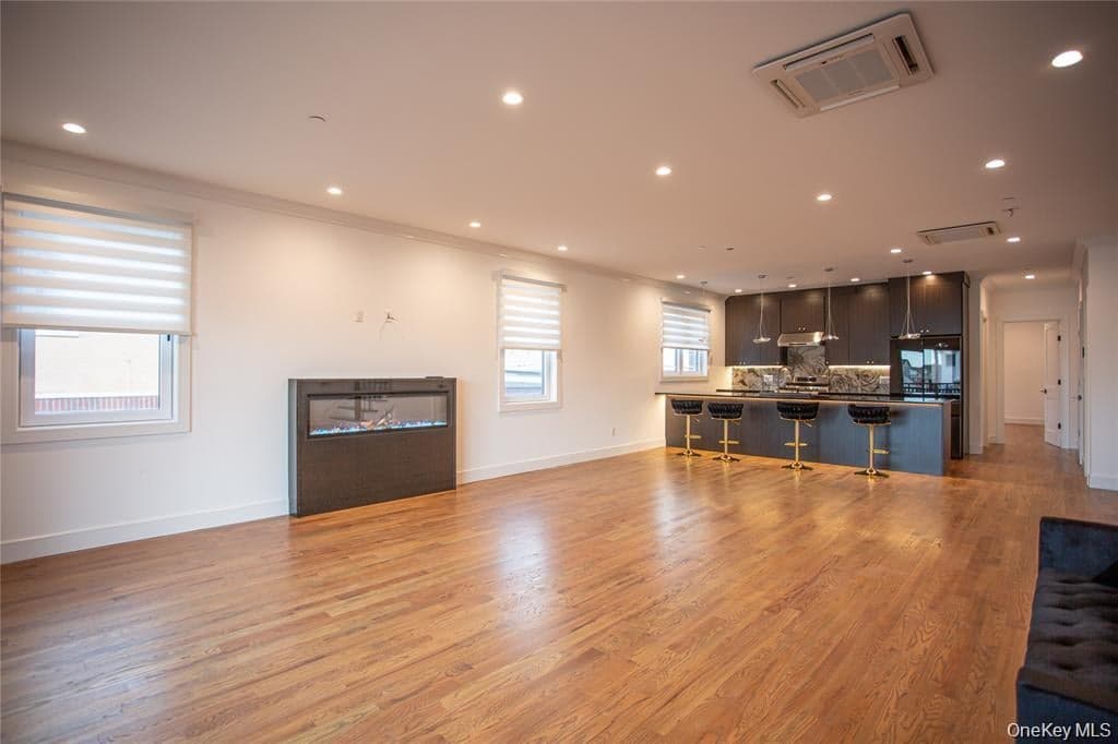 622 W Penn Street thumbnail 19