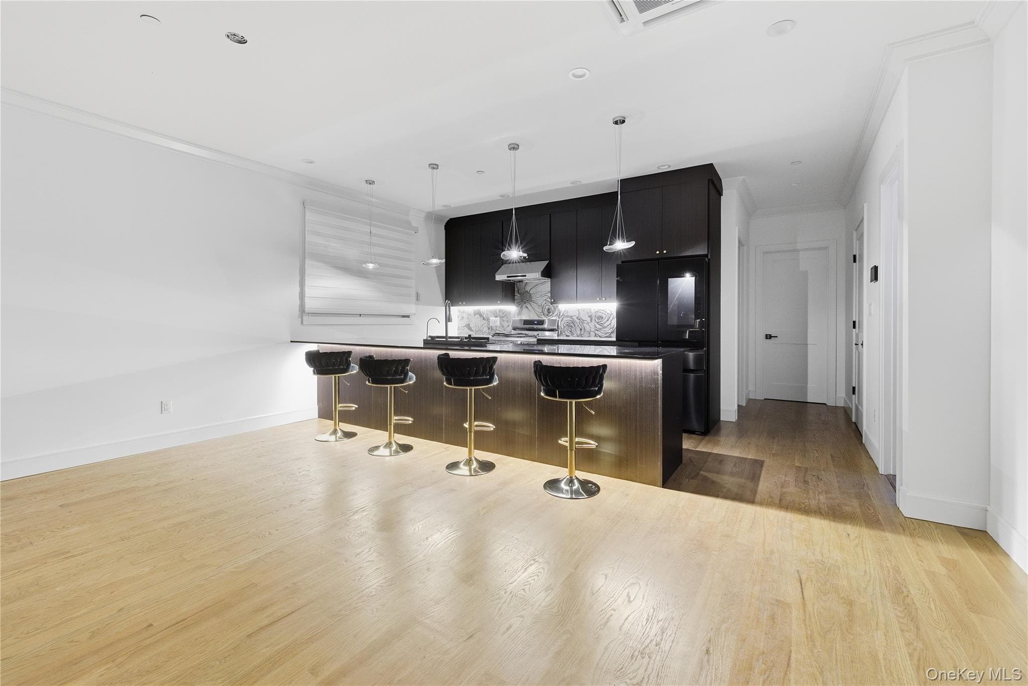 622 W Penn Street thumbnail 29