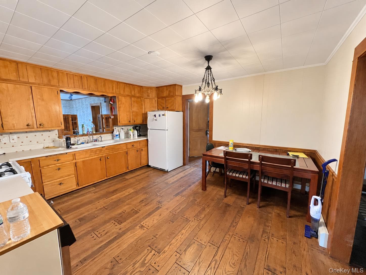39 Maple Avenue thumbnail 24