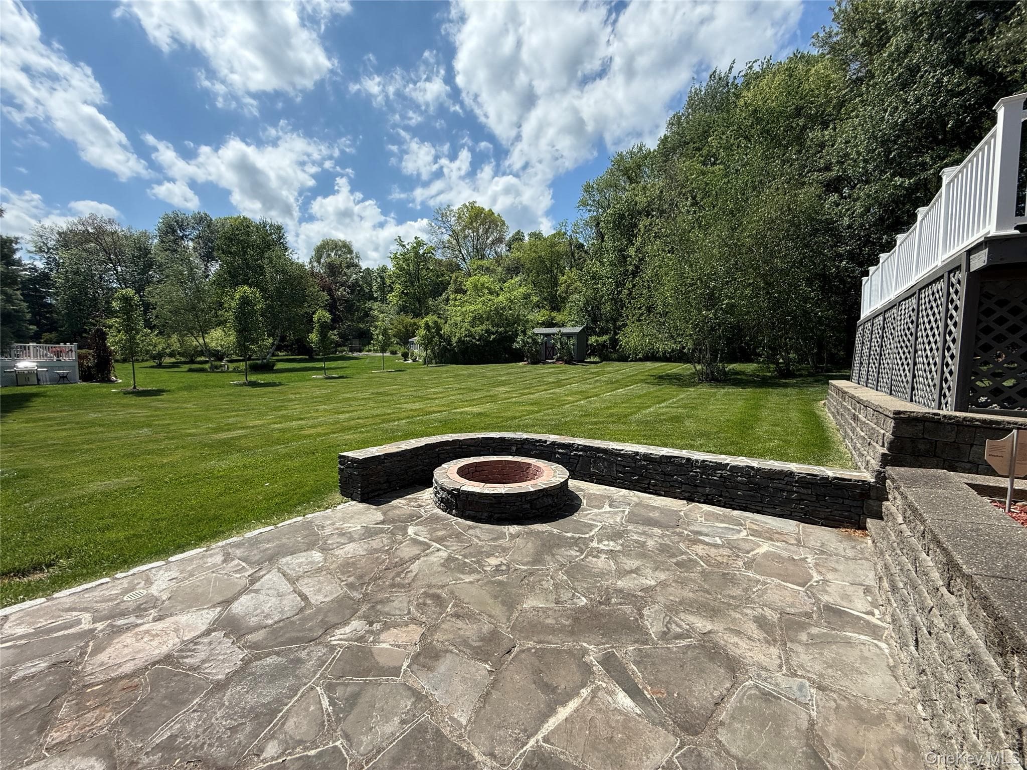 58 Hoose Boulevard thumbnail 12