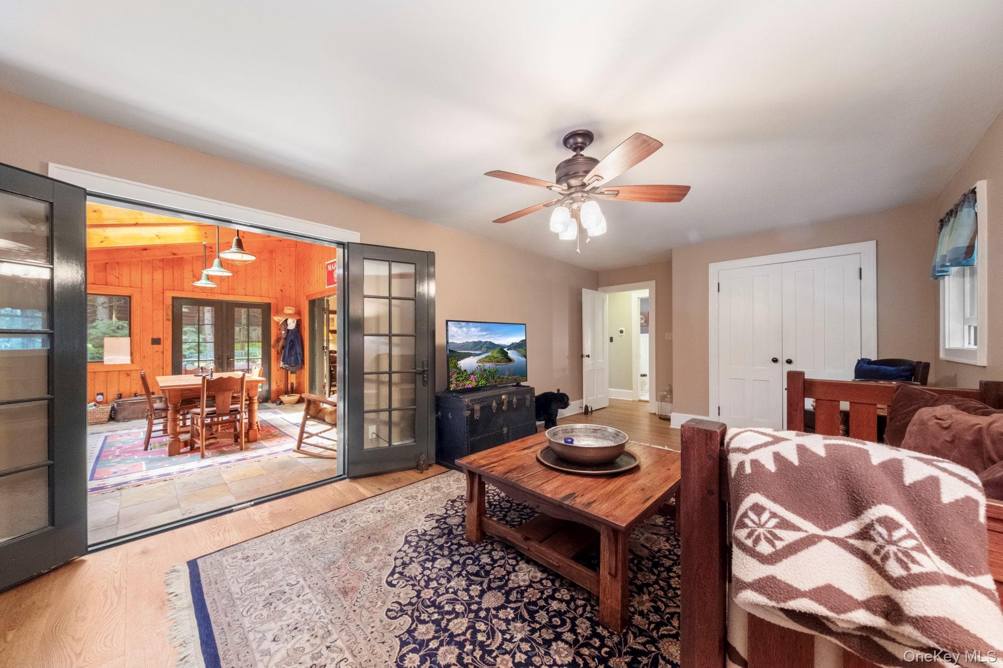 159 S Shore Drive thumbnail 20
