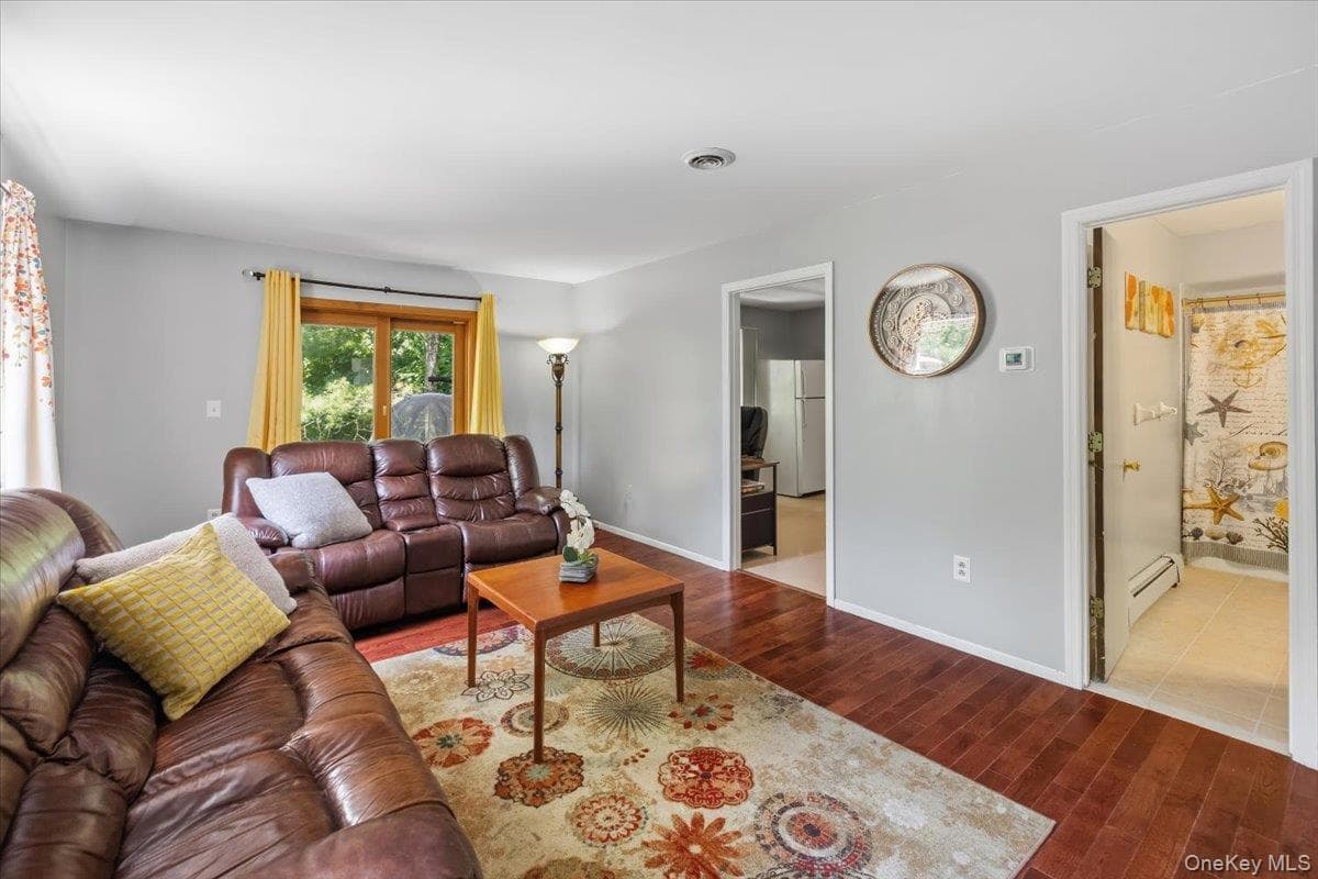 67 Hillside Avenue thumbnail 29