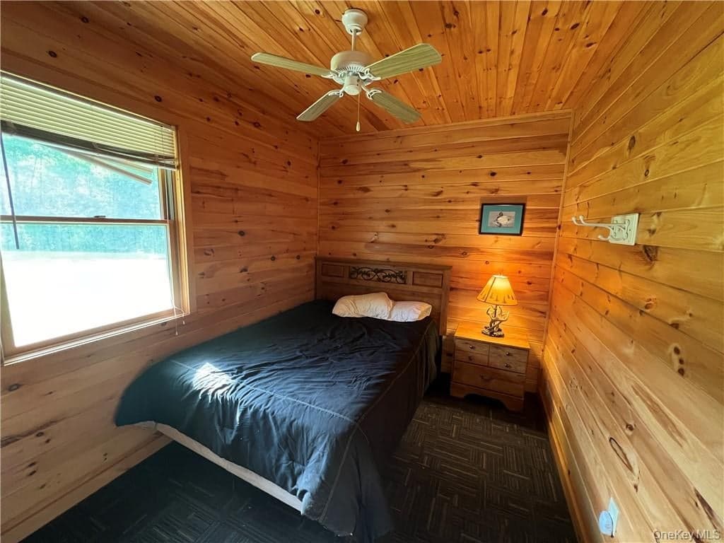 374 Neer Road thumbnail 13