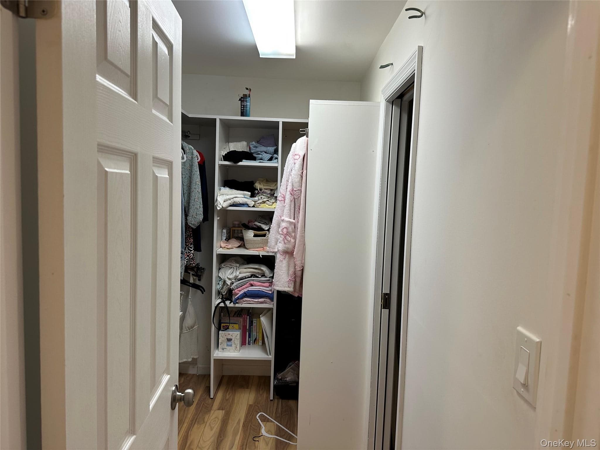 1385 Gardiner Drive thumbnail 9