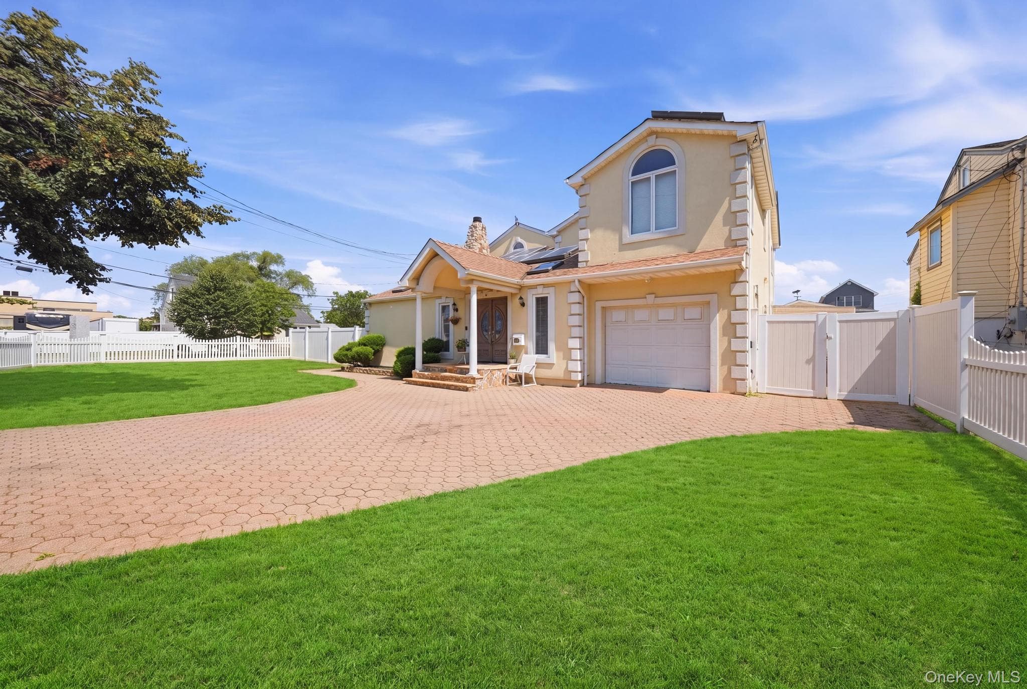 3 Marjorie Lane, East Rockaway