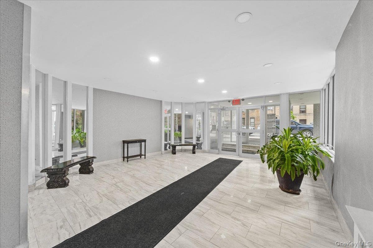 3176 Decatur Avenue Unit: 3A thumbnail 10