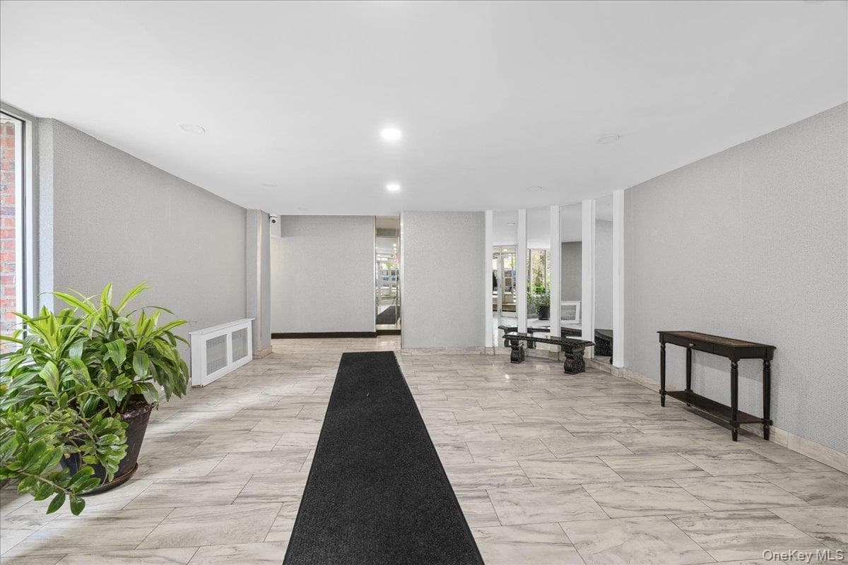 3176 Decatur Avenue Unit: 3A thumbnail 9