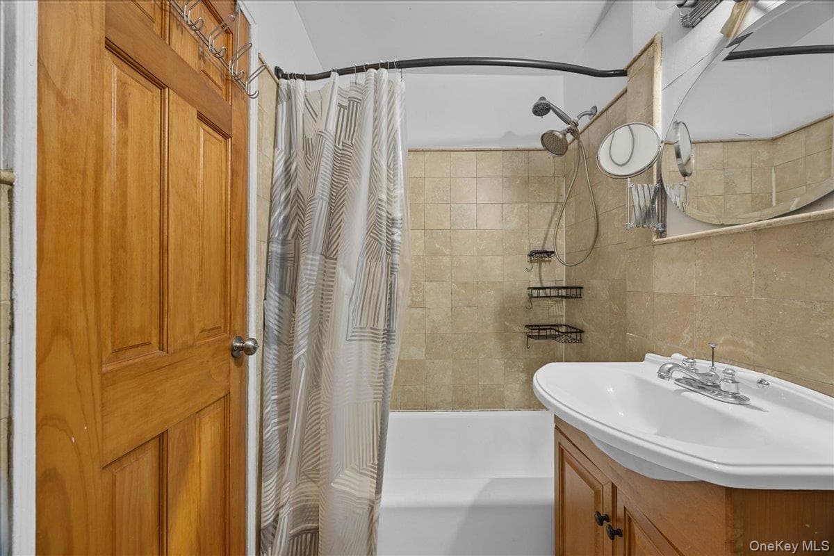 3176 Decatur Avenue Unit: 3A thumbnail 17
