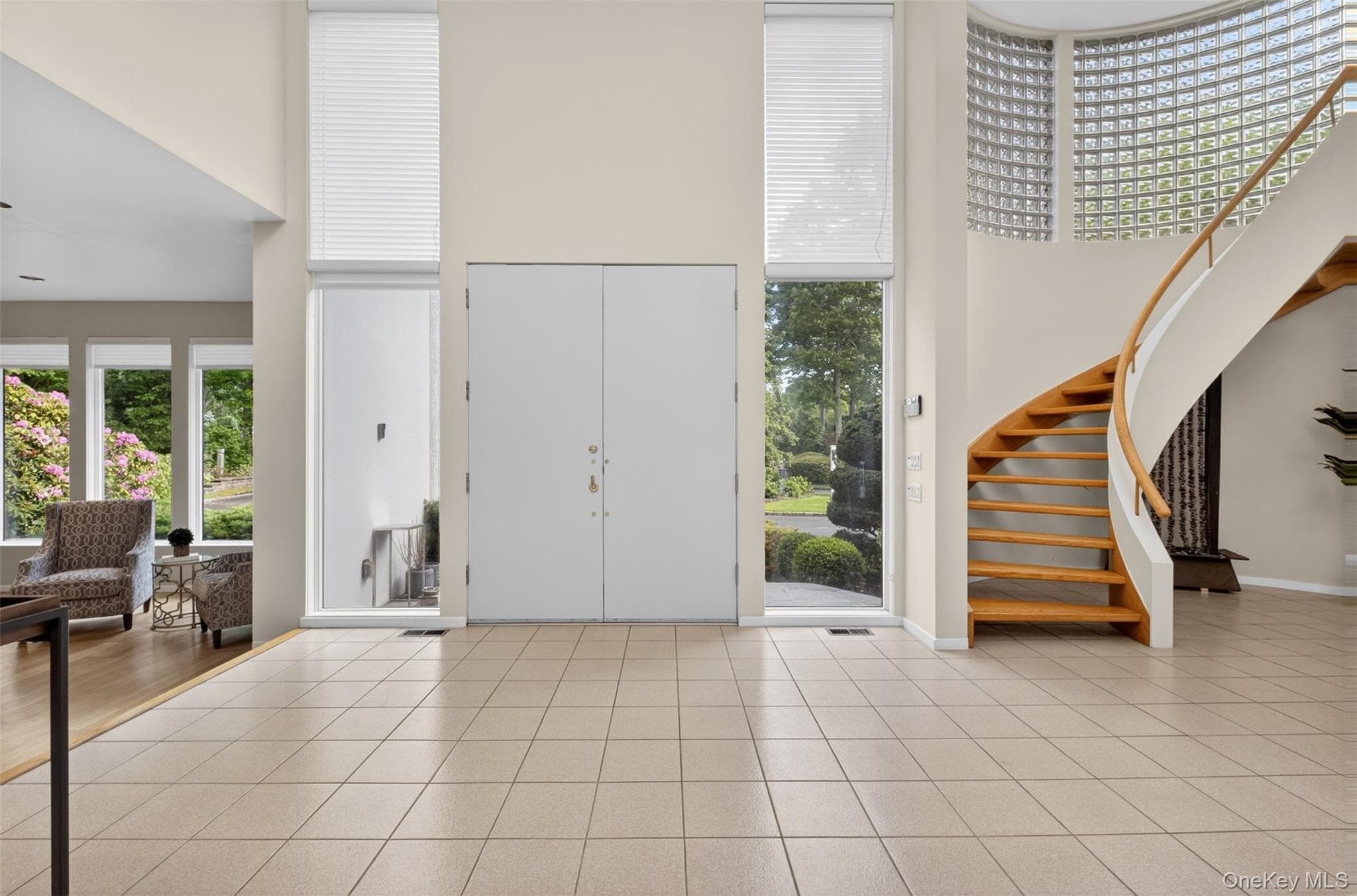 80 Tall Oak Crescent thumbnail 3