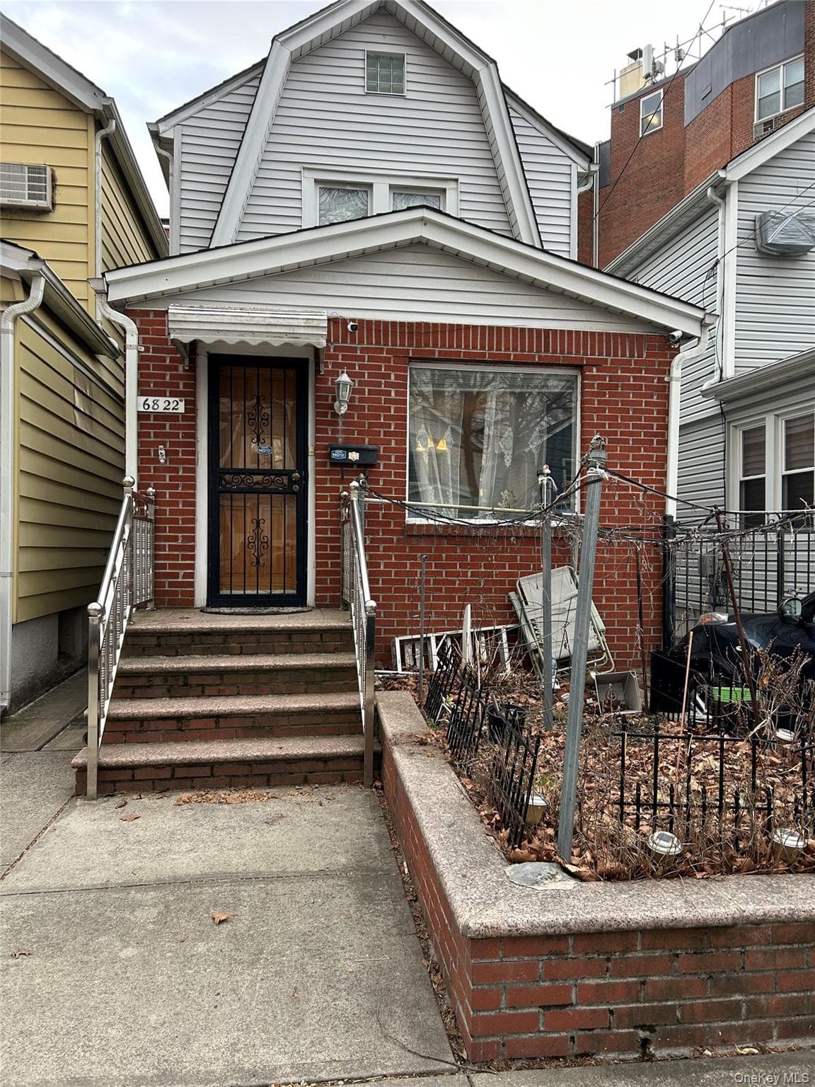 6822 Nansen Street photo 1