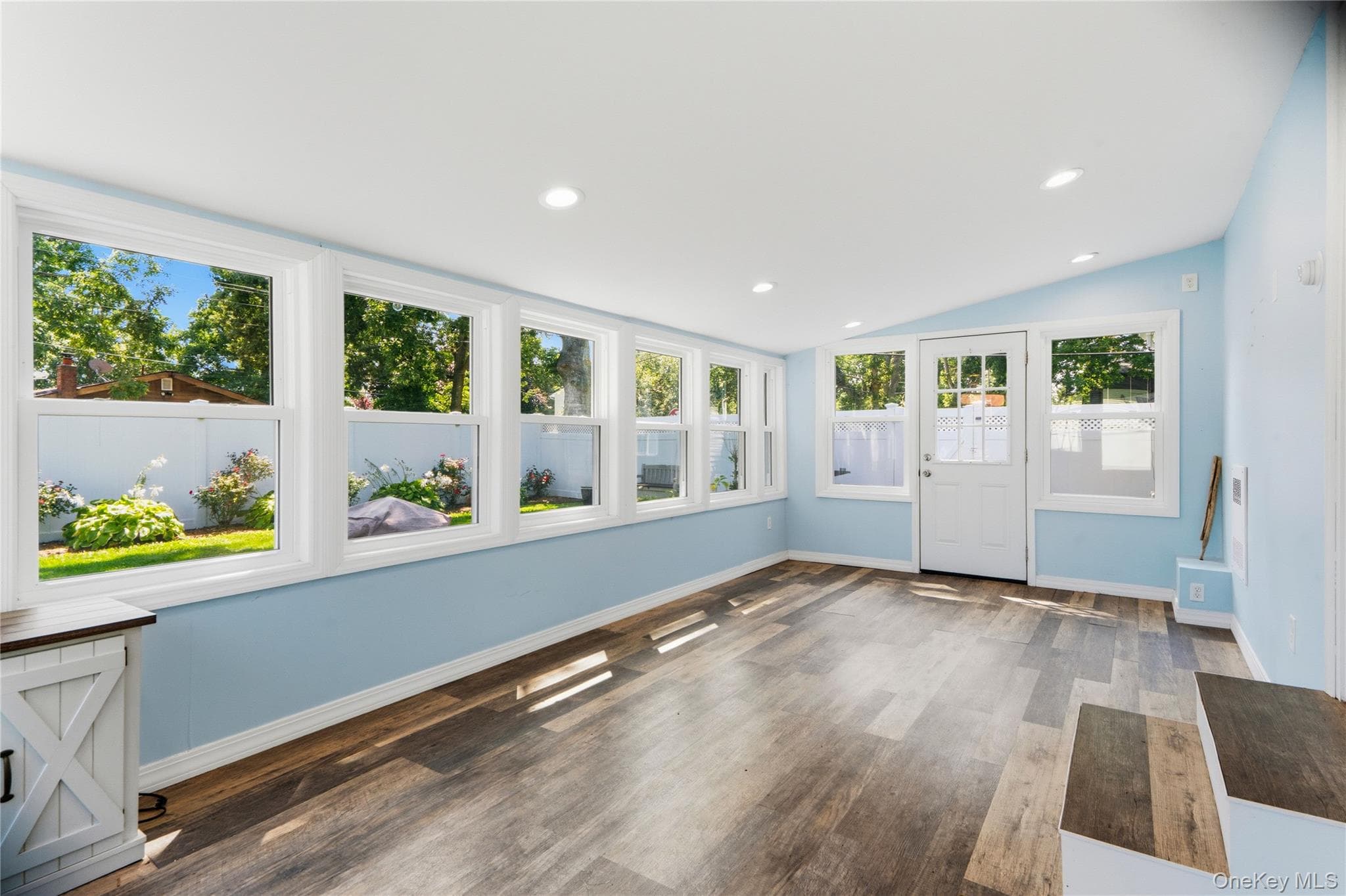 91 Spruce Avenue thumbnail 19