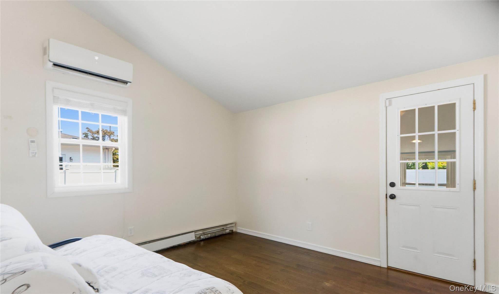 91 Spruce Avenue thumbnail 11