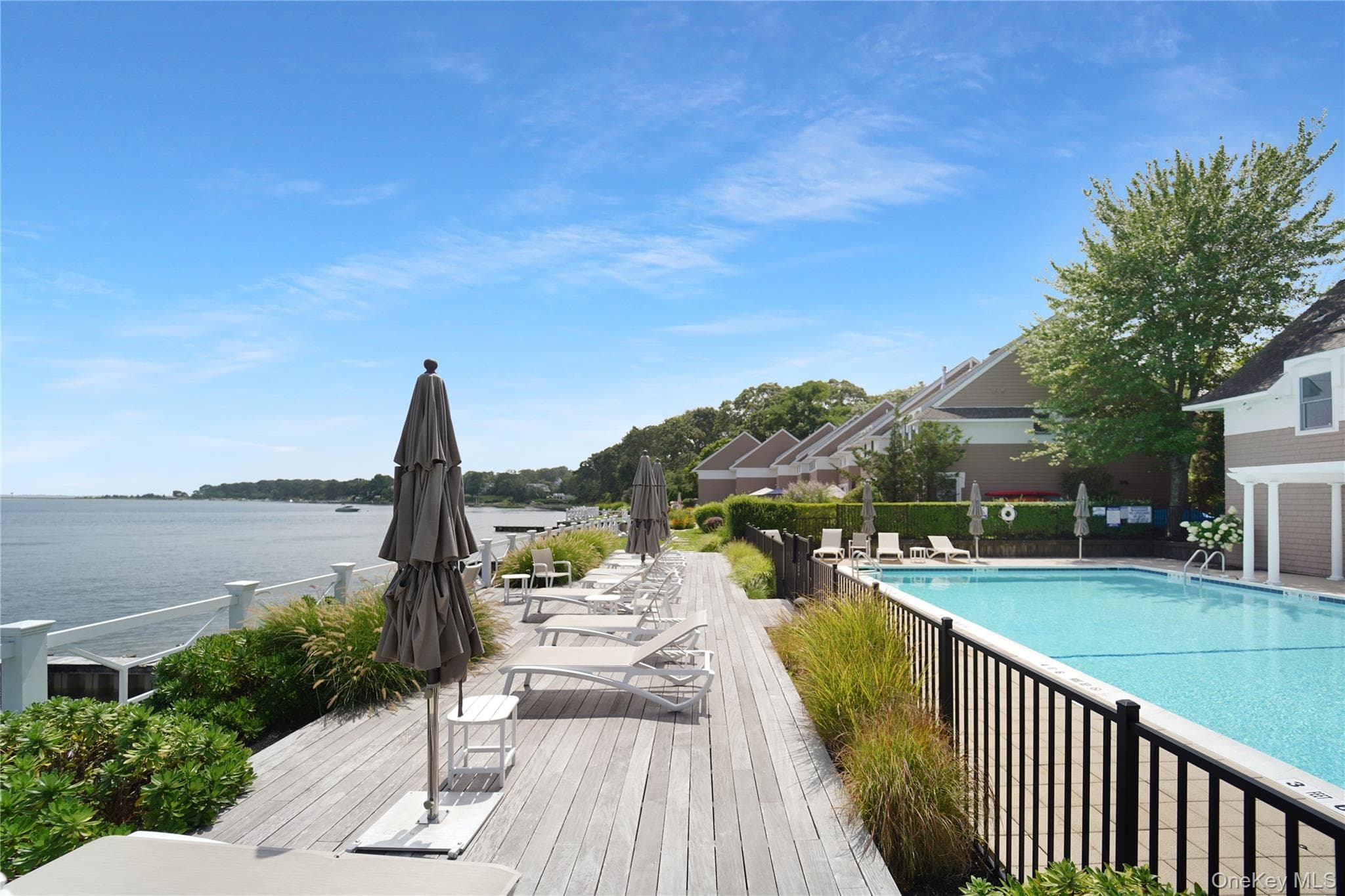 62 Canoe Place Road Unit: 625/6 thumbnail 18