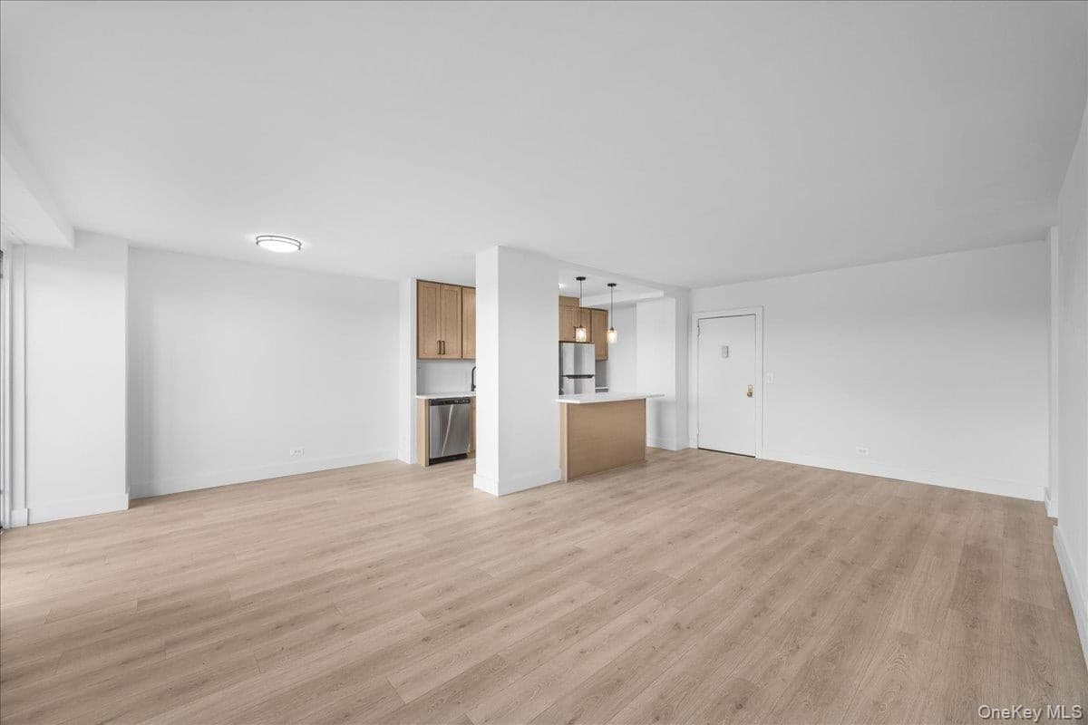 825 Morrison Avenue Unit: 13C thumbnail 16