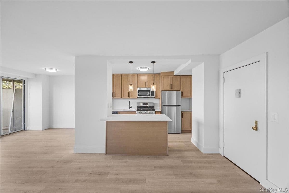 825 Morrison Avenue Unit: 13C thumbnail 8