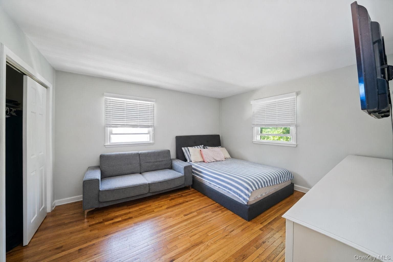 31 Crooked Hill Road thumbnail 15