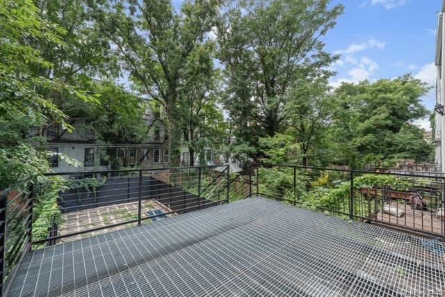 408 Bainbridge Street thumbnail 29