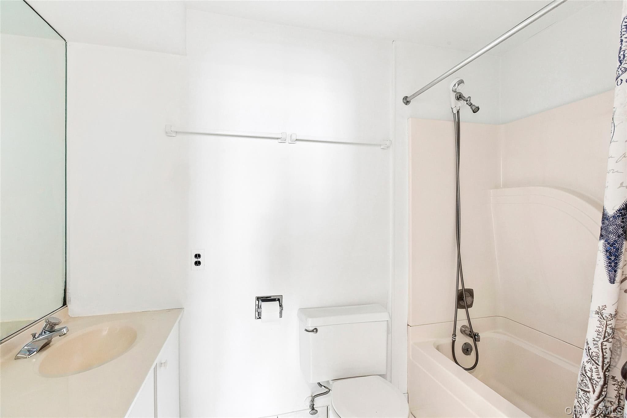 261 Dune Road Unit: 5 thumbnail 8
