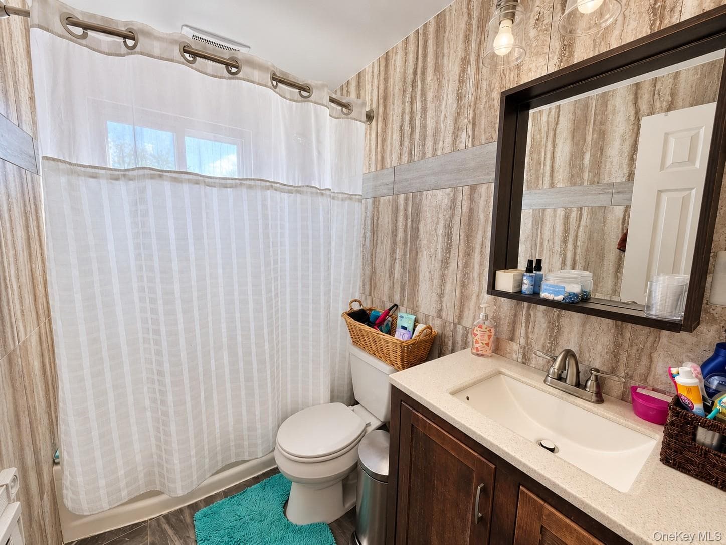 2334 Oceancrest Boulevard thumbnail 9