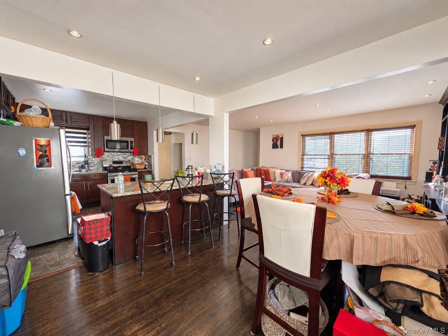 2334 Oceancrest Boulevard thumbnail 7