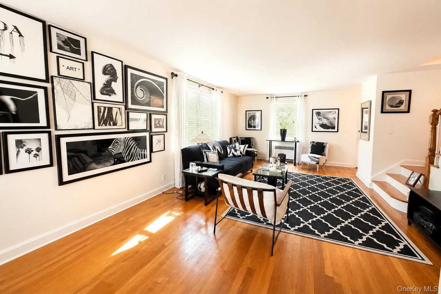 109 N Broadway Unit: H1 thumbnail 2
